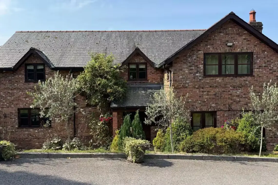 534a2c6a d319 44b8 9a37 f982126f664c