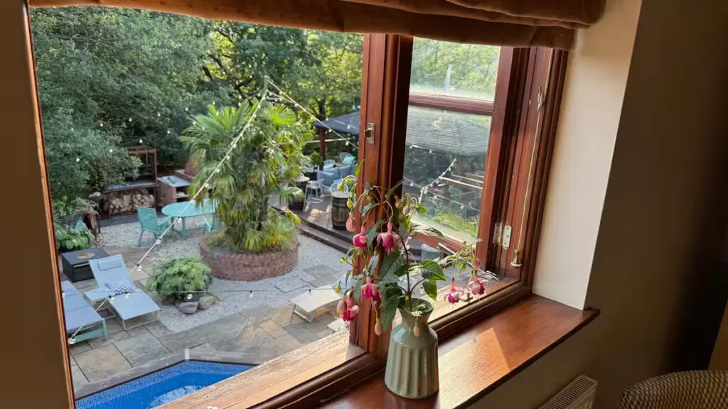 8486b1ba 57ef 4e12 a303 f10eef824114