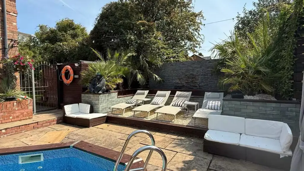 82ca53f3 246b 46e4 8dd6 97a4e8509563