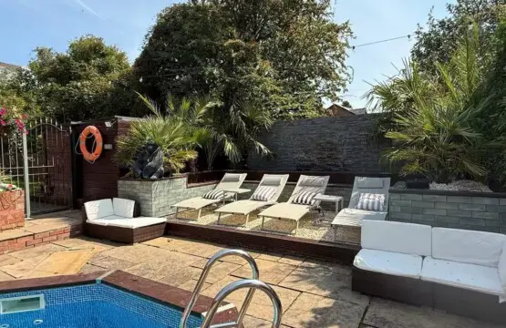 82ca53f3 246b 46e4 8dd6 97a4e8509563