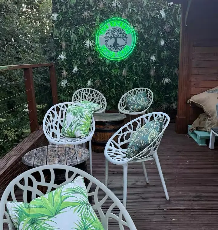 9dca5ef2 6b74 4708 a4f0 75479045da8b